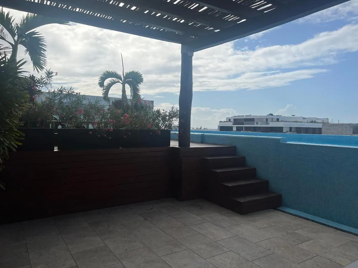 One Block From The Beach! Apartment Playa del Carmen